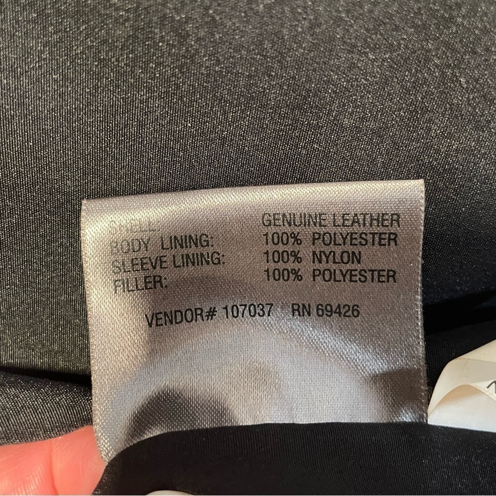 Wilsons Thinsulate Ultra Insulation Pelle Black Leather Bomber Jacket MSRP $315 - Picture 6 of 12